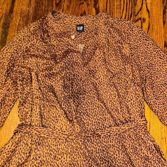 New Gap Dress - Picture 2 of 4